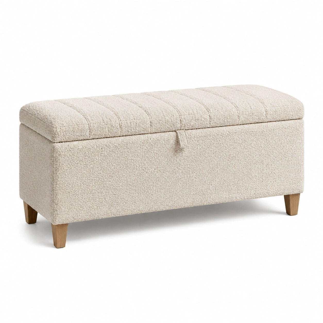Panca in tessuto bouclé crema con gambe in legno